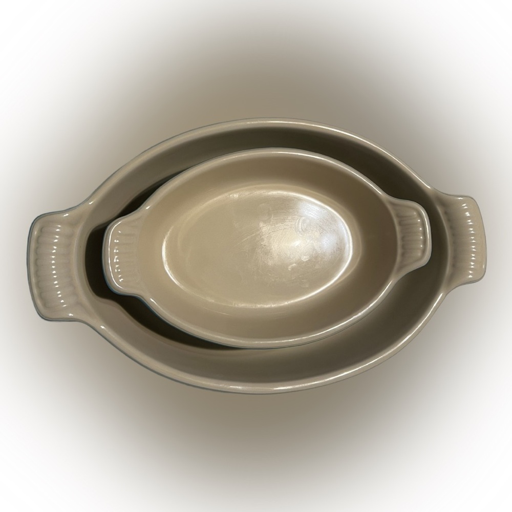 Le Creuset Oval Au Gratin Stoneware Dishes - Picture 4 of 9